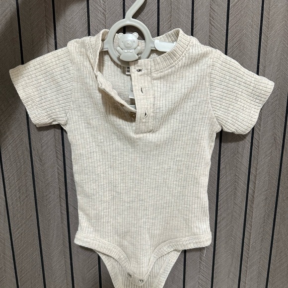 Nicole Miller Other - 💙 Bundle bodysuit 5/$20